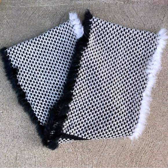 Melanie Lyne Knit Rabbit Fur Infinity Scarf - Picture 6 of 10